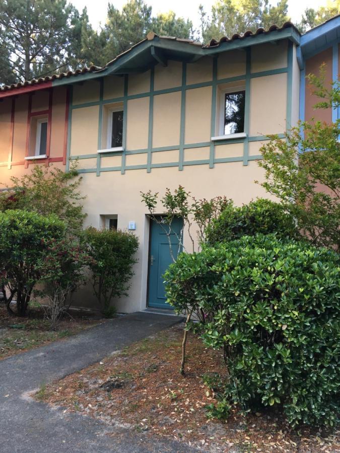 Jolie Petite Maison A Vieux Boucau Avec Piscine Chauffee - Domaine Du Golf De Pinsolle スーストン エクステリア 写真