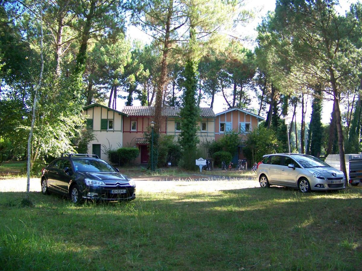 Jolie Petite Maison A Vieux Boucau Avec Piscine Chauffee - Domaine Du Golf De Pinsolle スーストン エクステリア 写真